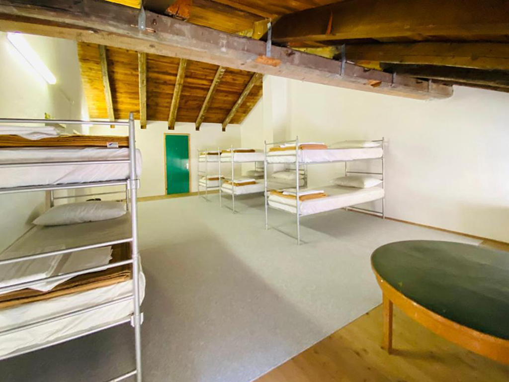 Camerata da 8 letti (secondo piano)